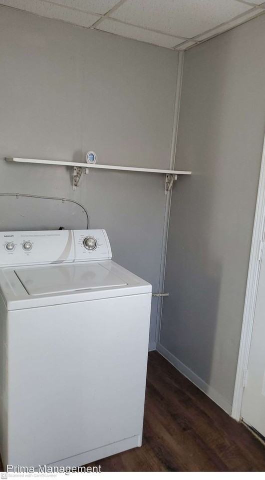 245 Orchard St - Photo 3 of 17