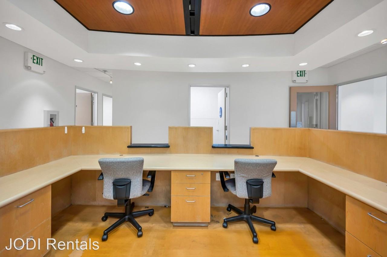 758-760-770 Stockton Street - Photo 3 of 44