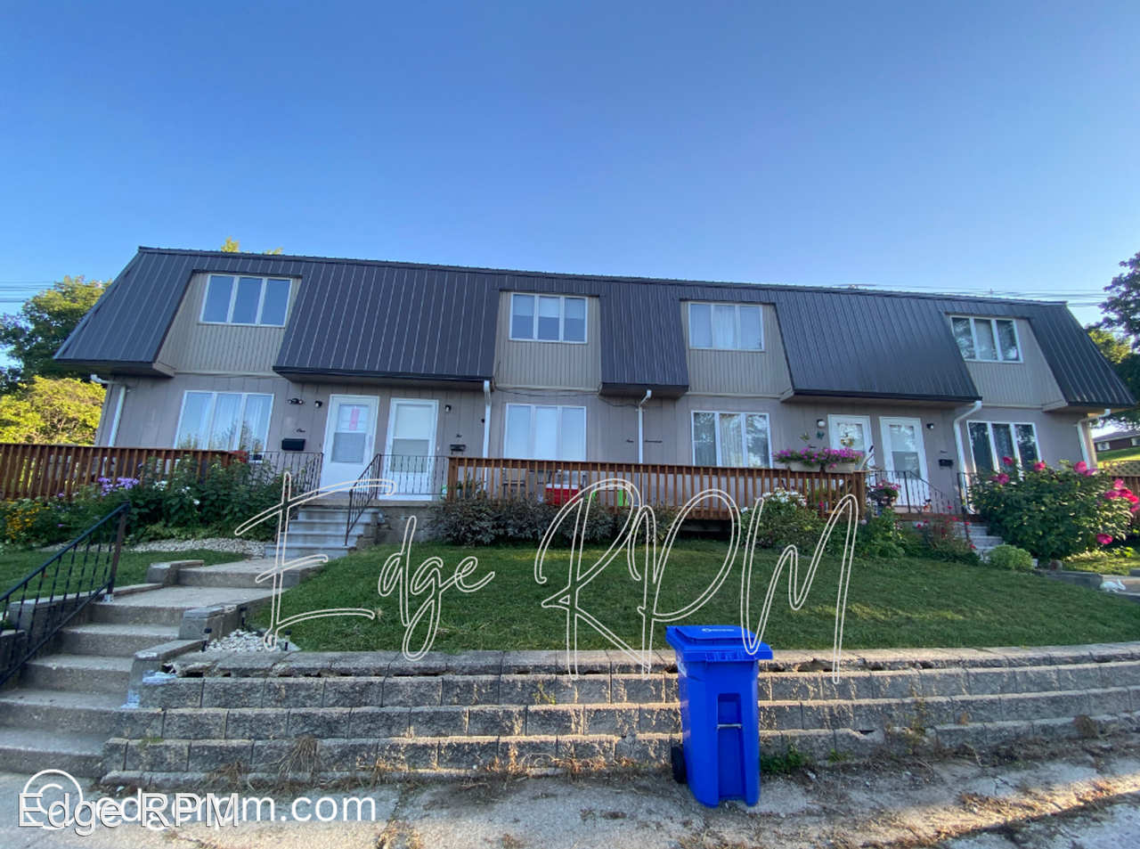 917 E Bremer Ave Apartments in Waverly, IA 50677 Zumper