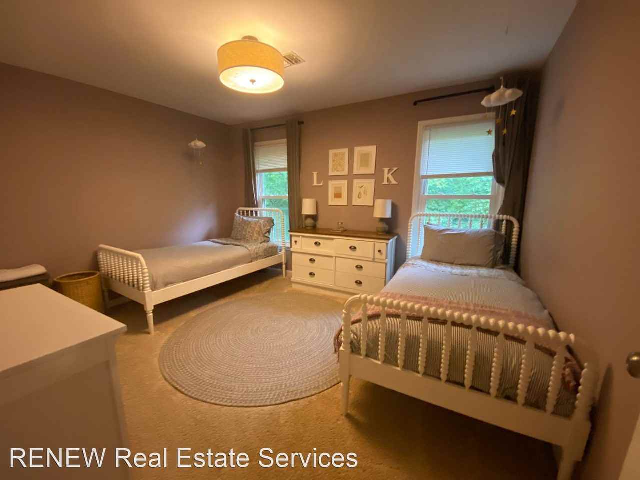 5809 Hearthstone Ln - Photo 3 of 34