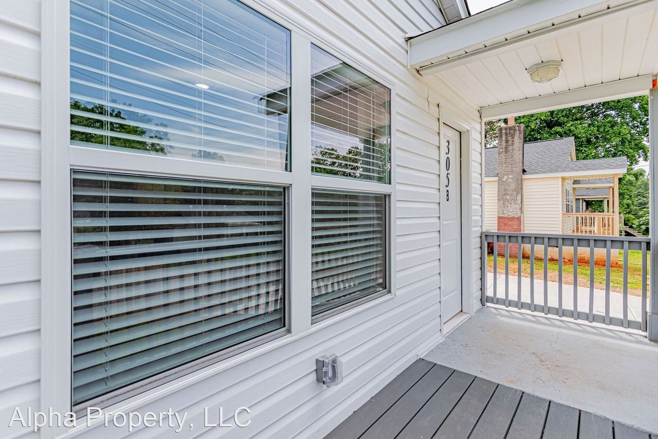 305 Buncombe St - Photo 2 of 13