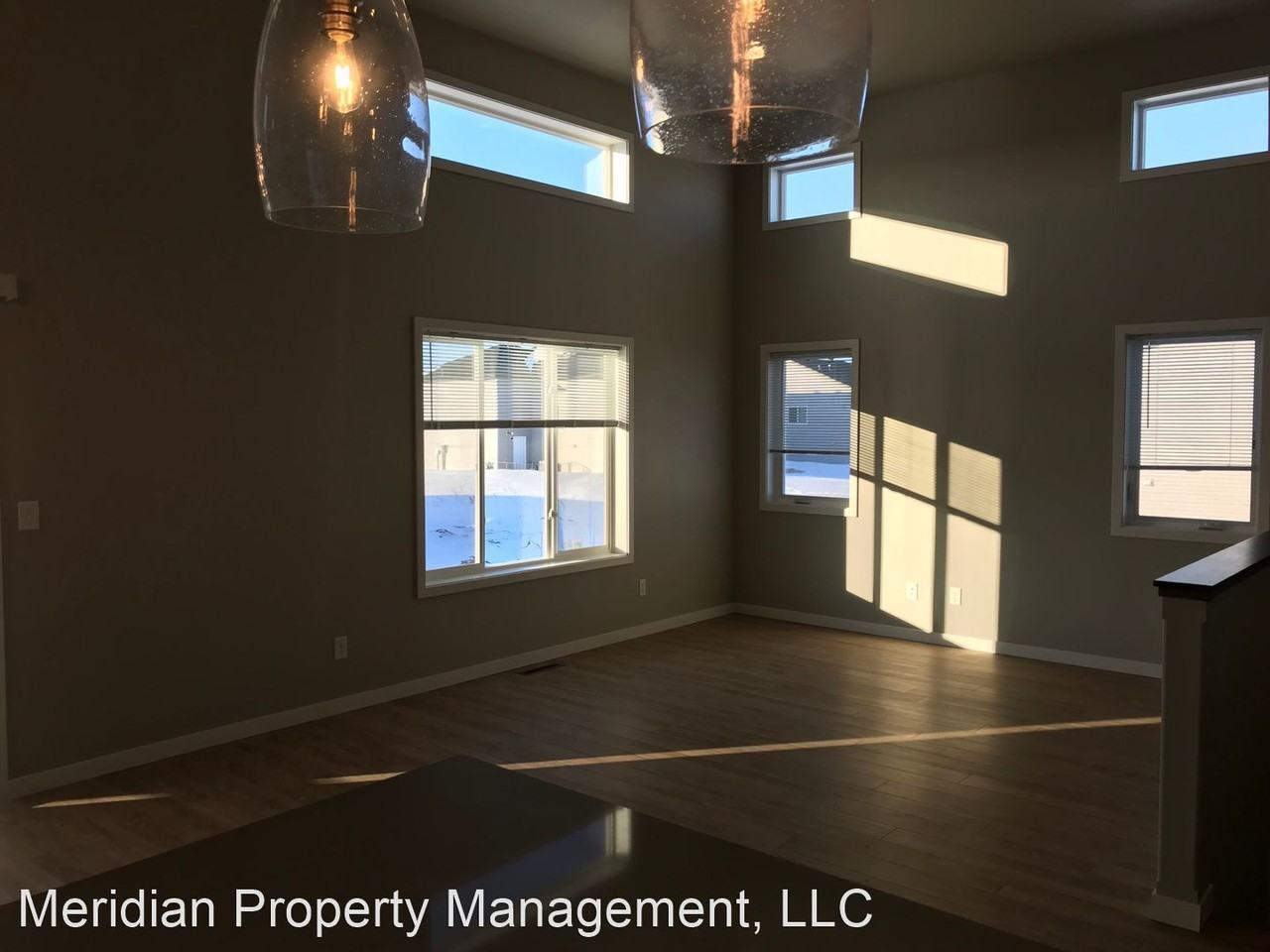 7353 18th St S - Photo 3 of 14