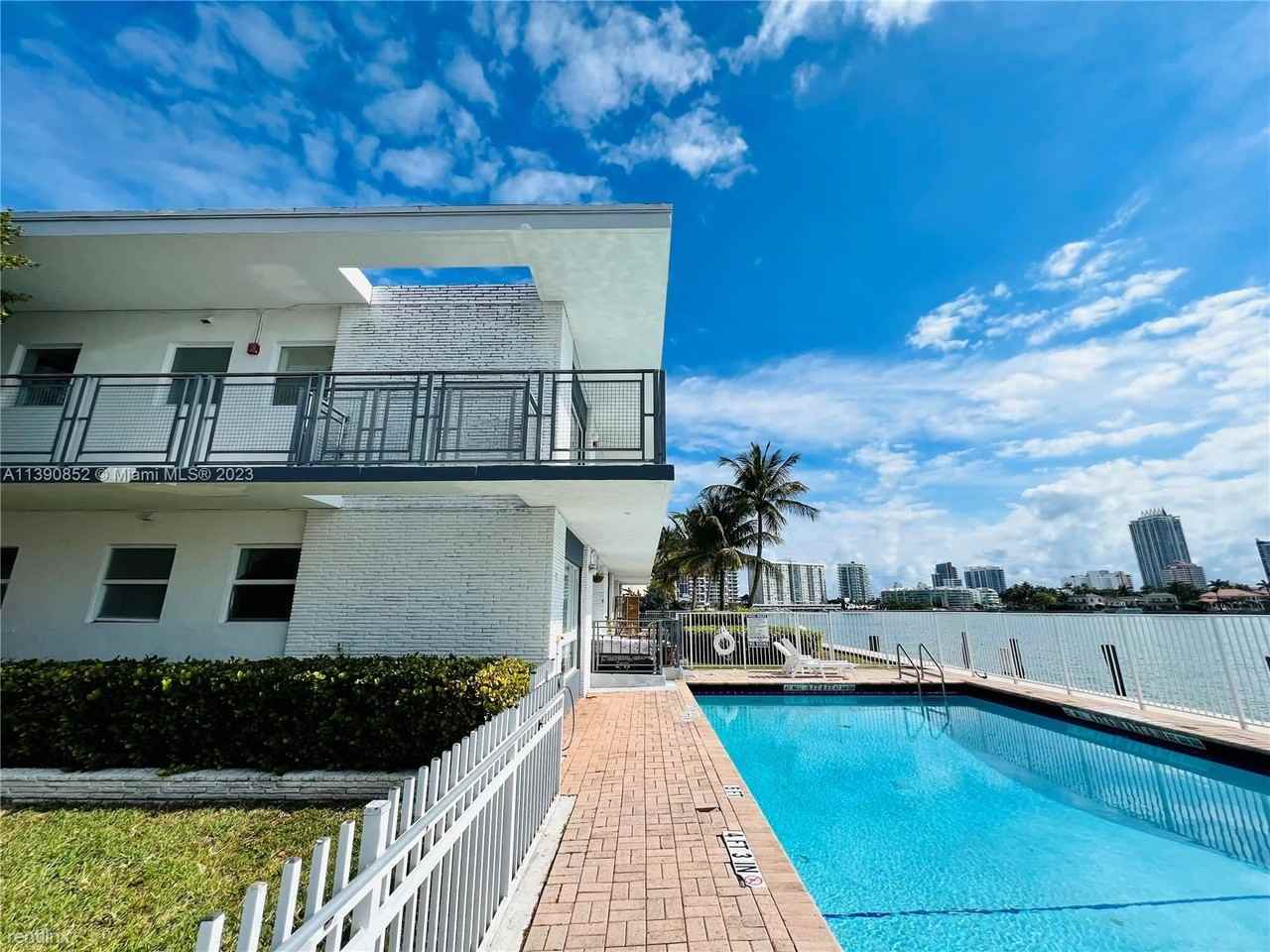 946 Bay Dr Apartments in Normandy Isles, Miami Beach, FL 33141 Zumper