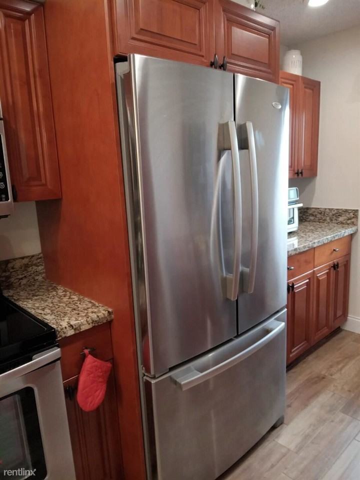 14893 Wedgefield Dr #201 - Photo 2 of 18