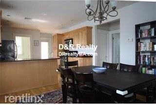 143 Palmer St - Photo 2 of 10