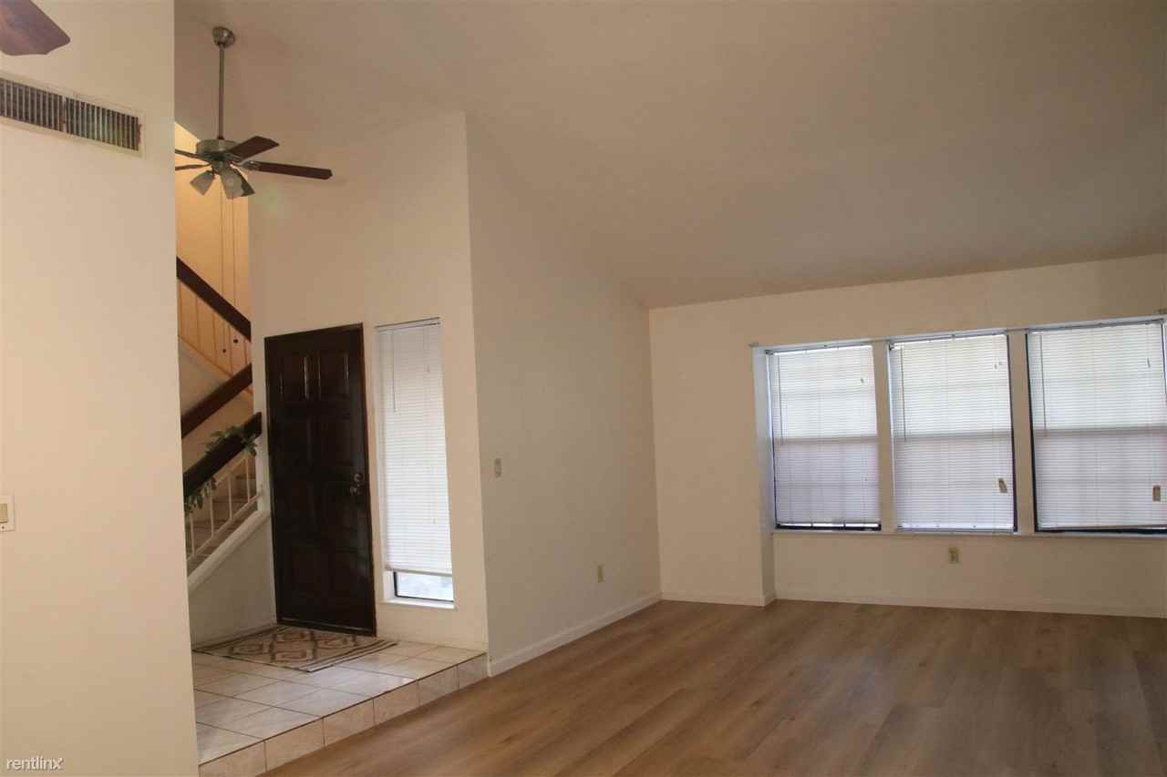 7600 Huachuca Ct - Photo 3 of 29
