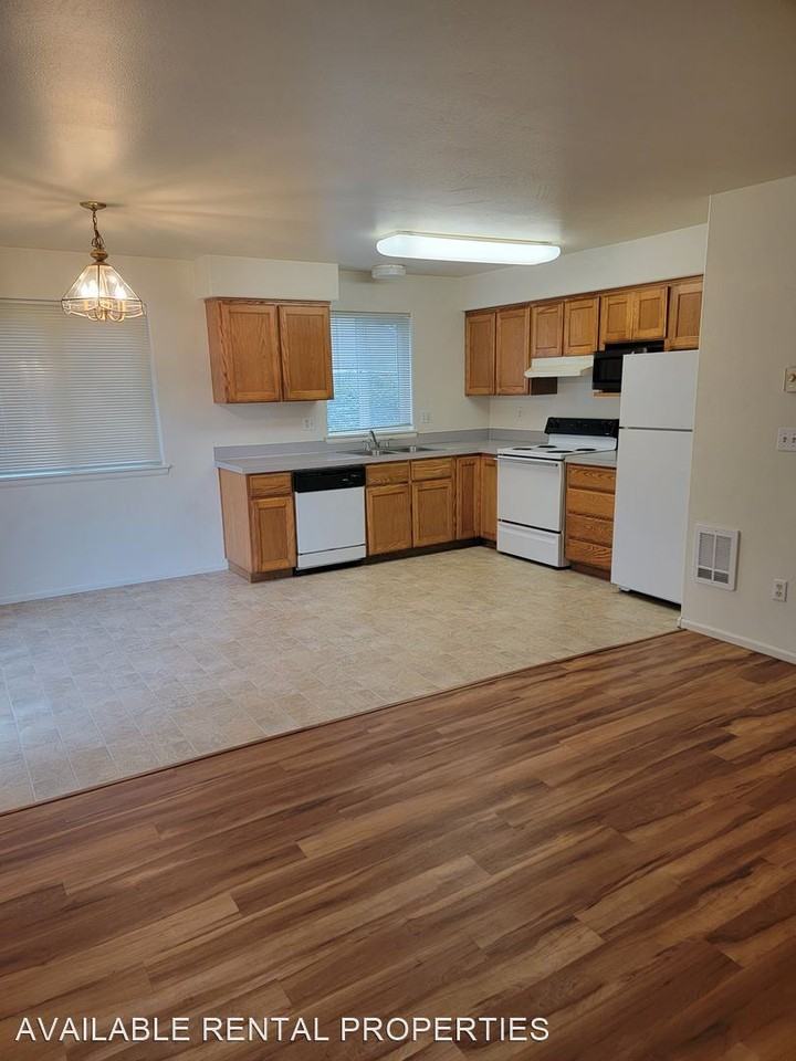 16511655 River Rd Apartments 1651 River Rd, Eugene, OR 97404 Zumper