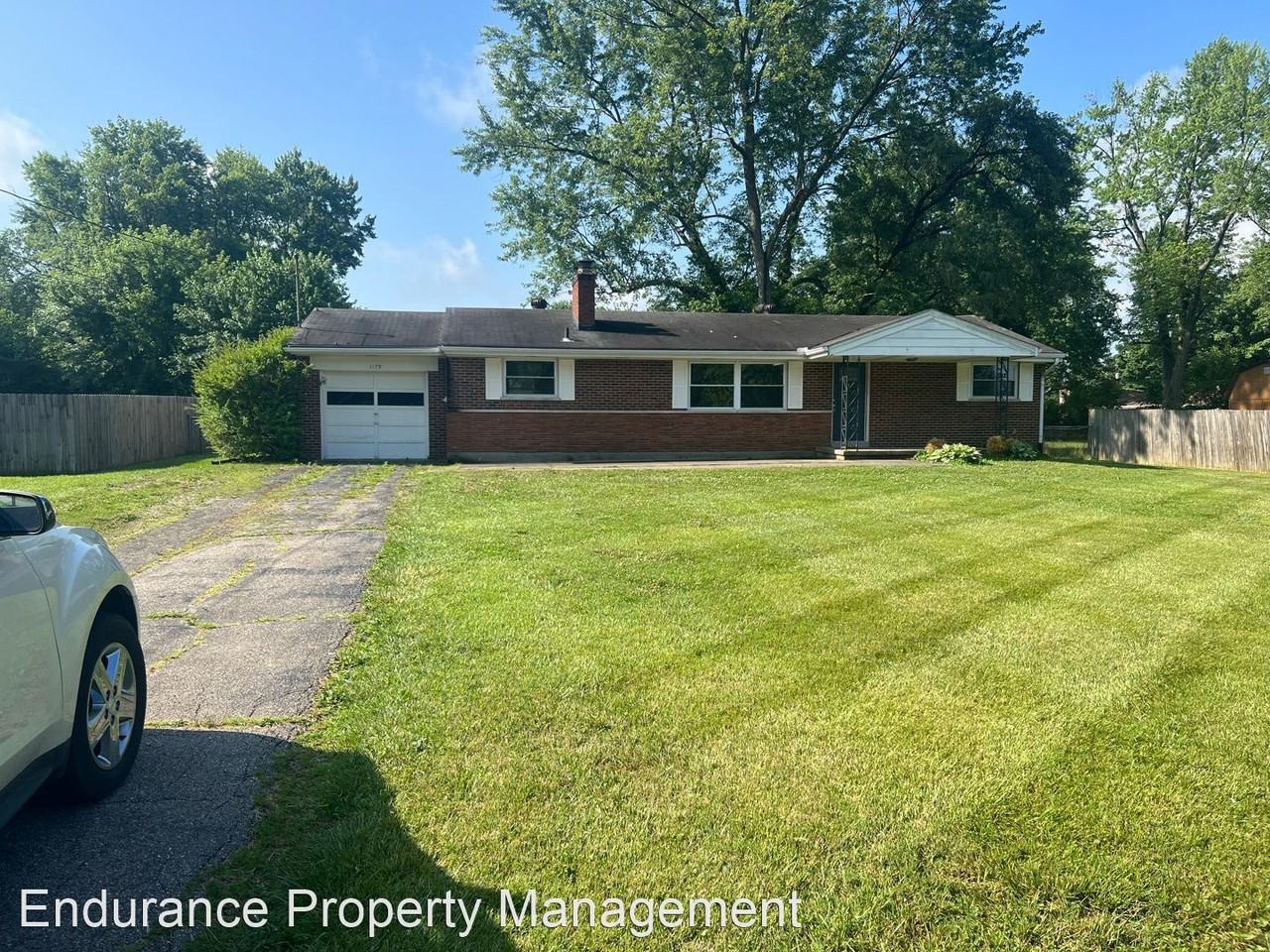 1179 Linda Ln - Photo 2 of 16