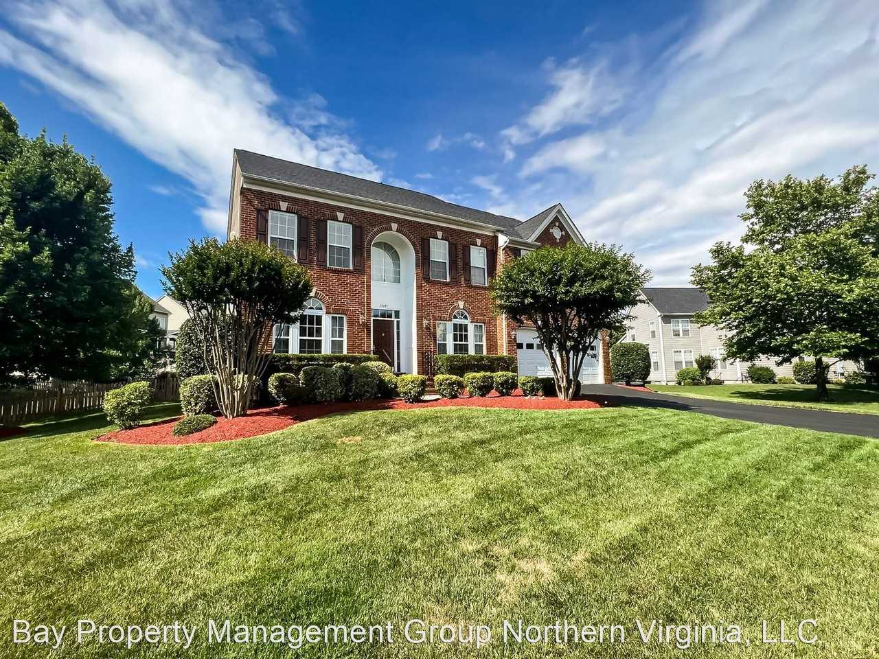 22197 Windy Pine Ct - Photo 2 of 50