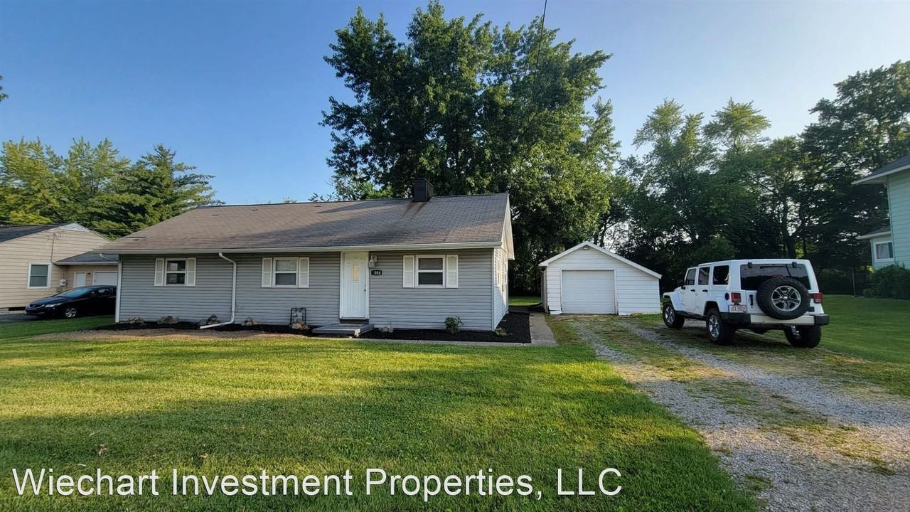 2088 Arcadia Ave - Photo 2 of 10