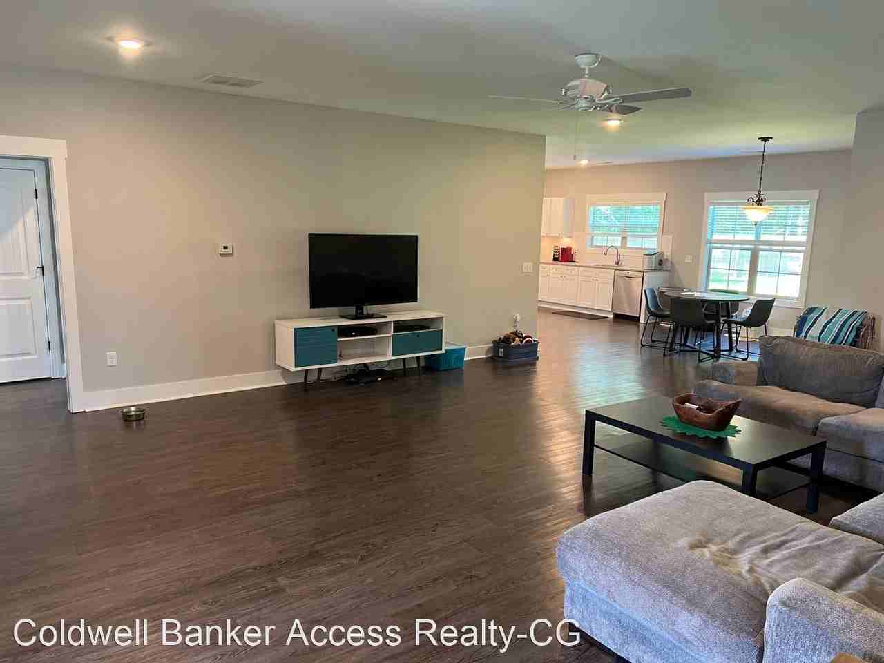 124 Huron Loop - Photo 2 of 14