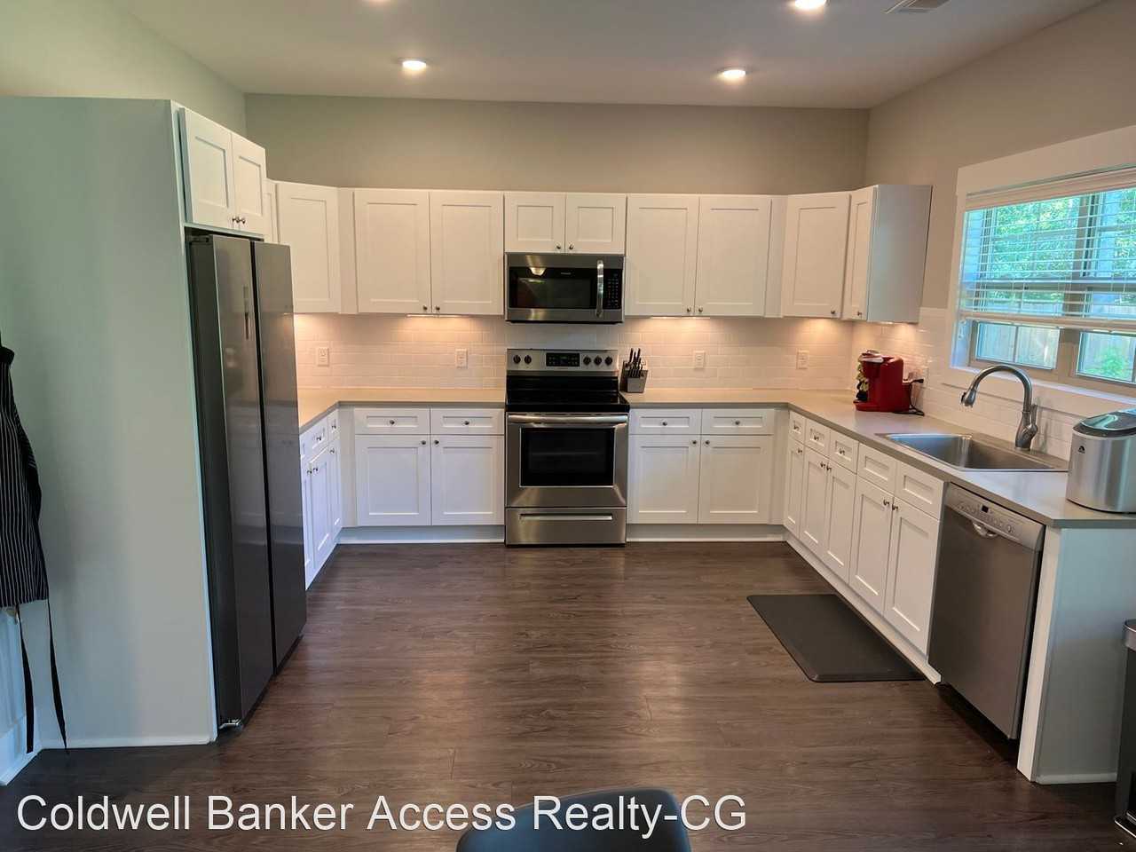 124 Huron Loop - Photo 3 of 14
