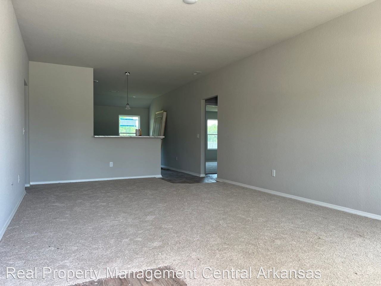 118 Angel Cir - Photo 2 of 14