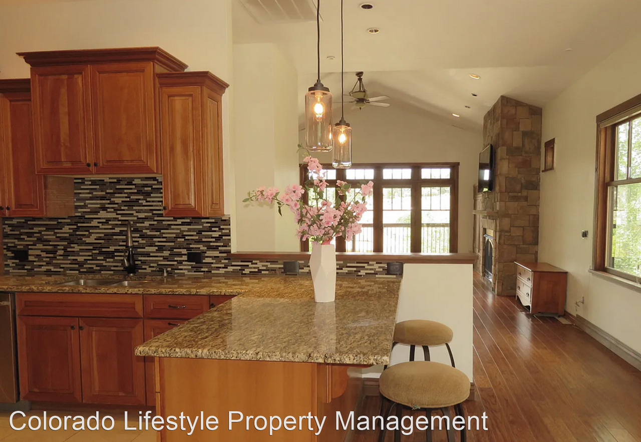 410 Jenkins Ranch Rd - Photo 3 of 19