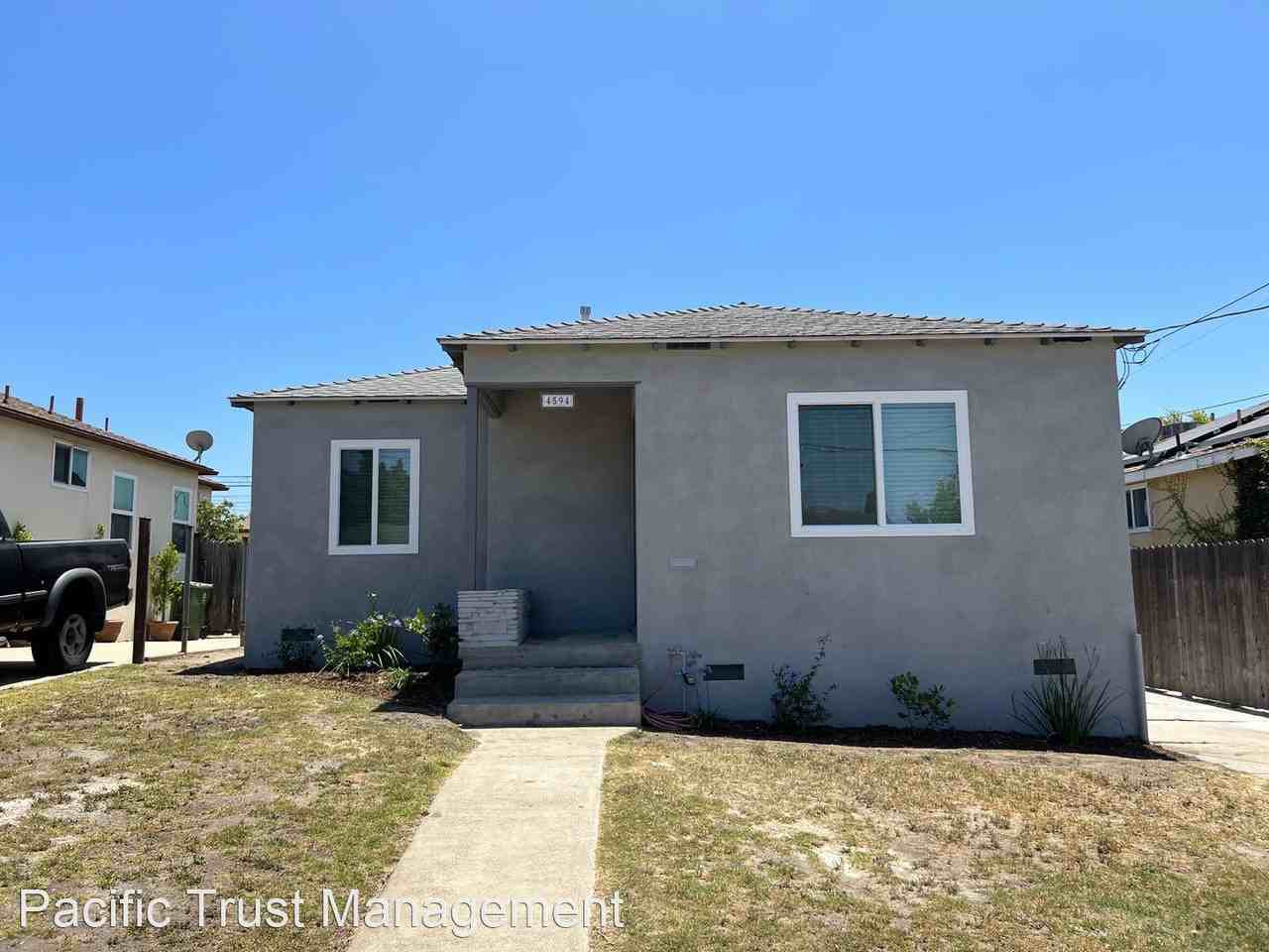 4594 W 135th St - Photo 3 of 23