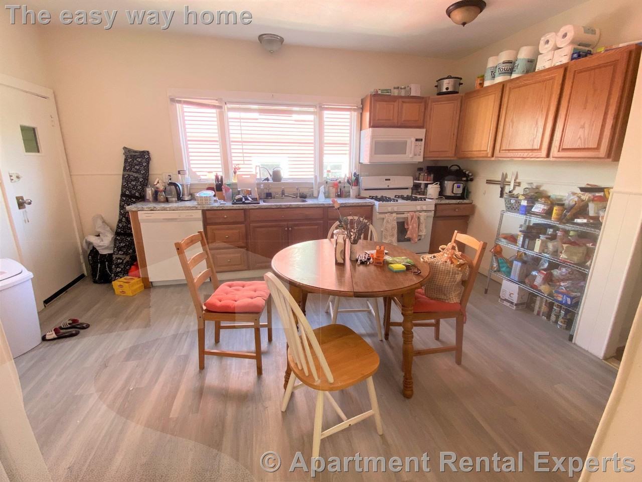 130 Cedar St #2 - Photo 5 of 12
