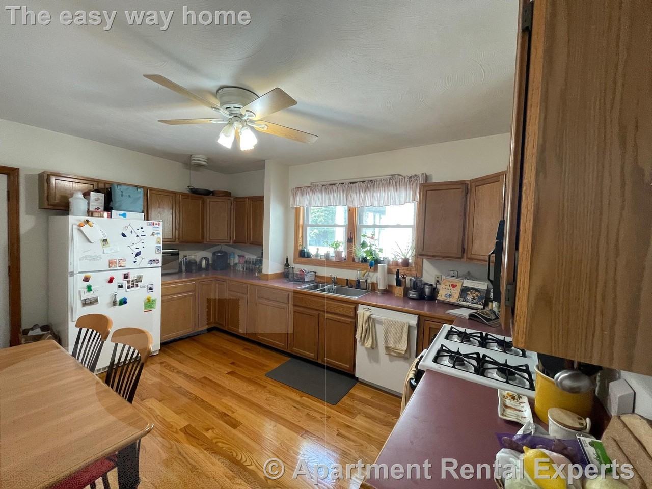11 Ossipee Rd #1 - Photo 3 of 15