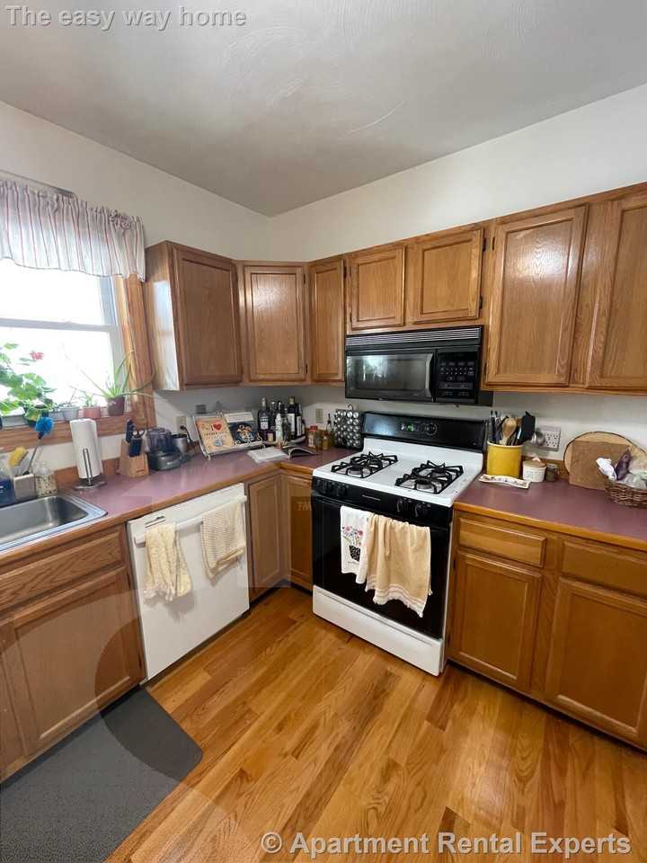 11 Ossipee Rd #1 - Photo 2 of 15