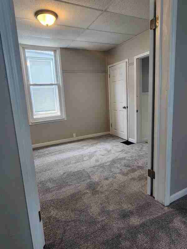 1215 5th Ave - Photo 3 of 15