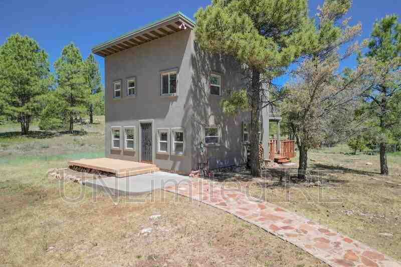 475 S Ash Ln - Photo 2 of 20