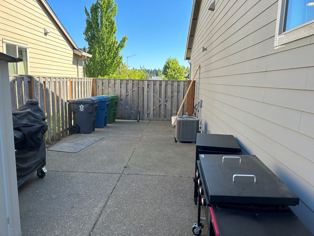 807 Pintail St Ne - Photo 3 of 23