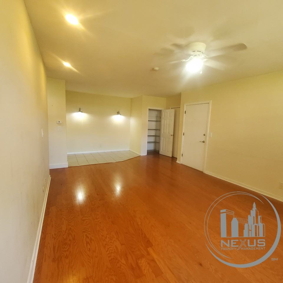 1 Tara Dr - Photo 3 of 16