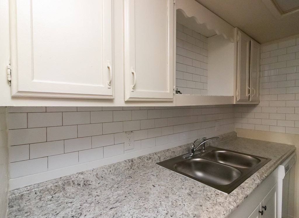 501 Sw 69Th St - Photo 5 of 12