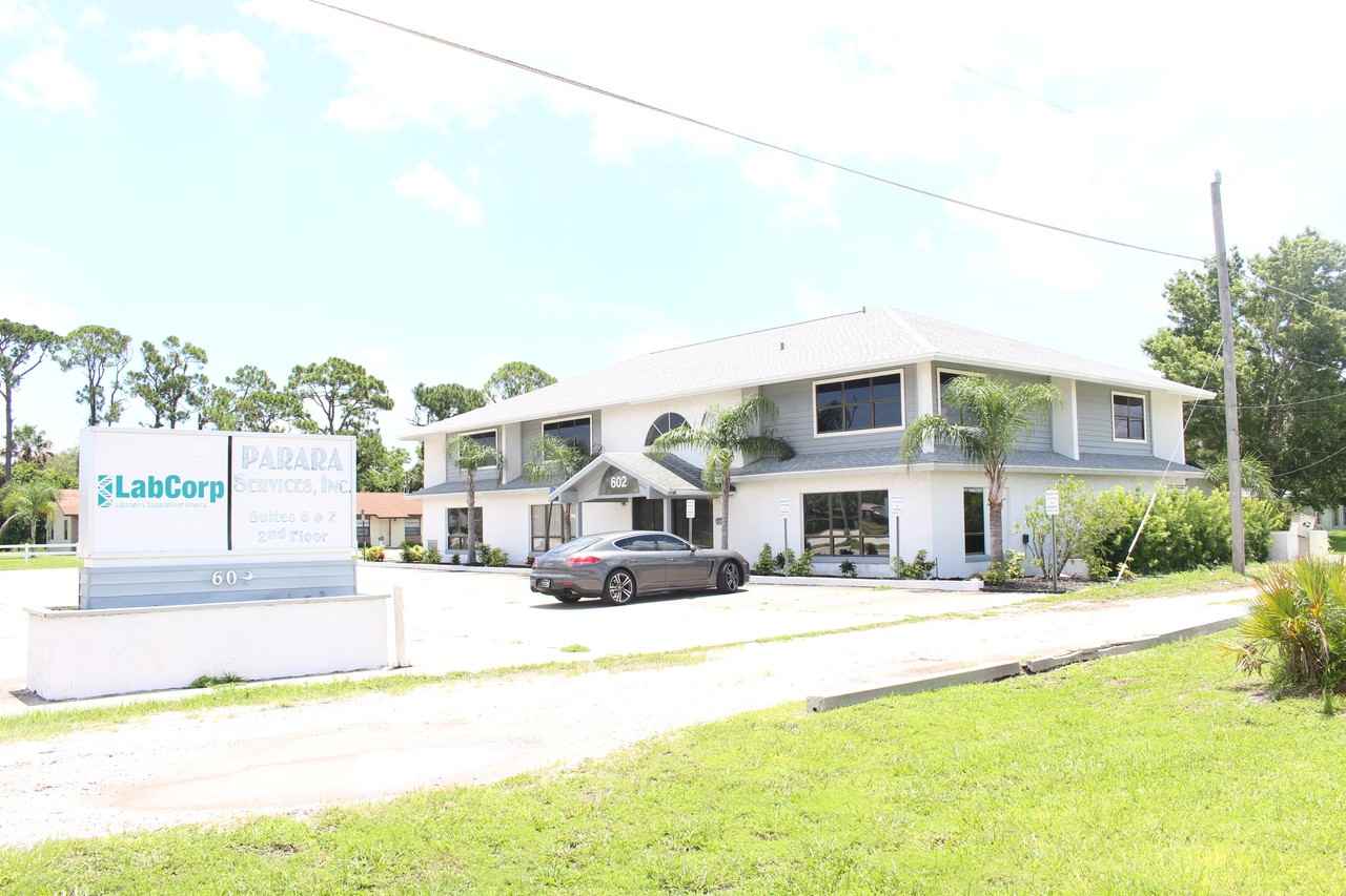 602 W Indian River Blvd - Photo 4 of 12