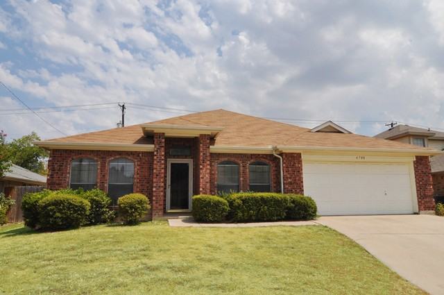 6700 Basswood Dr - Photo 2 of 19