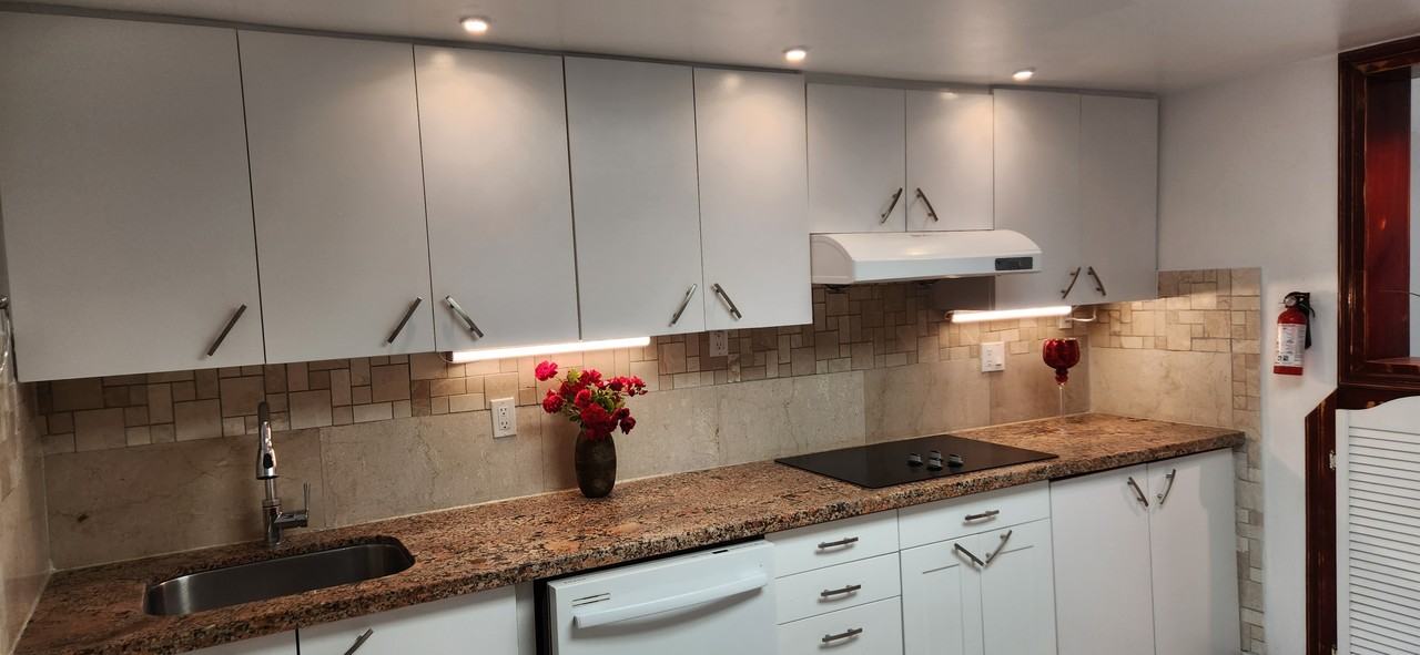 236 Garden Avenue #1 - Photo 5 of 10