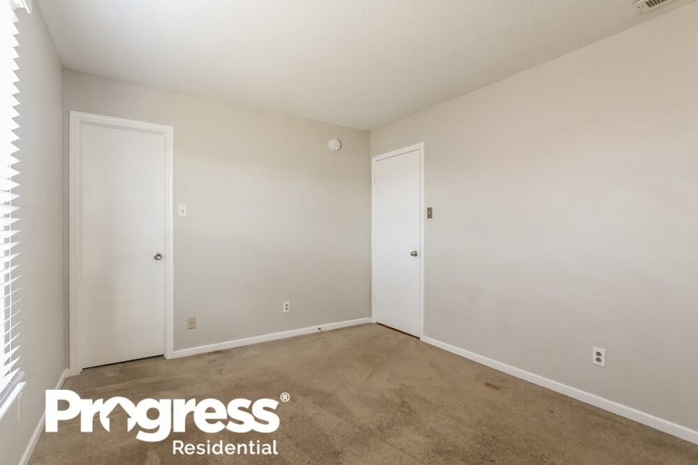 9909 Blue Ridge Way - Photo 5 of 8