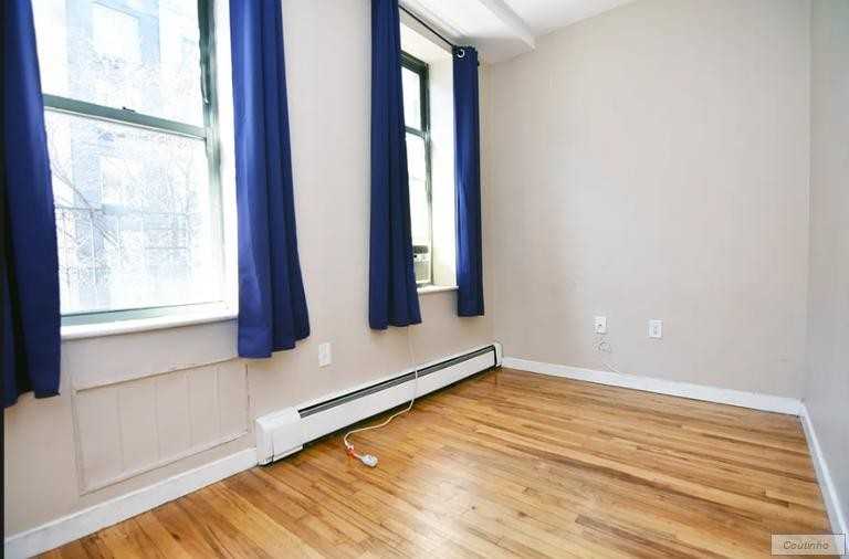 69 W 107th St #3A - Photo 3 of 9