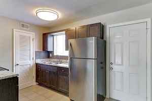 featured image of 4685 Courtney Dr