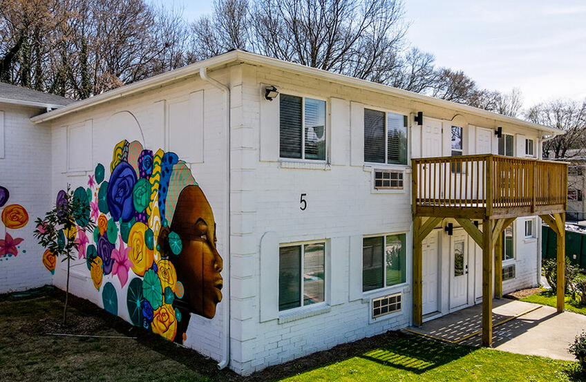 12Hundred Studios - Photo 3 of 13