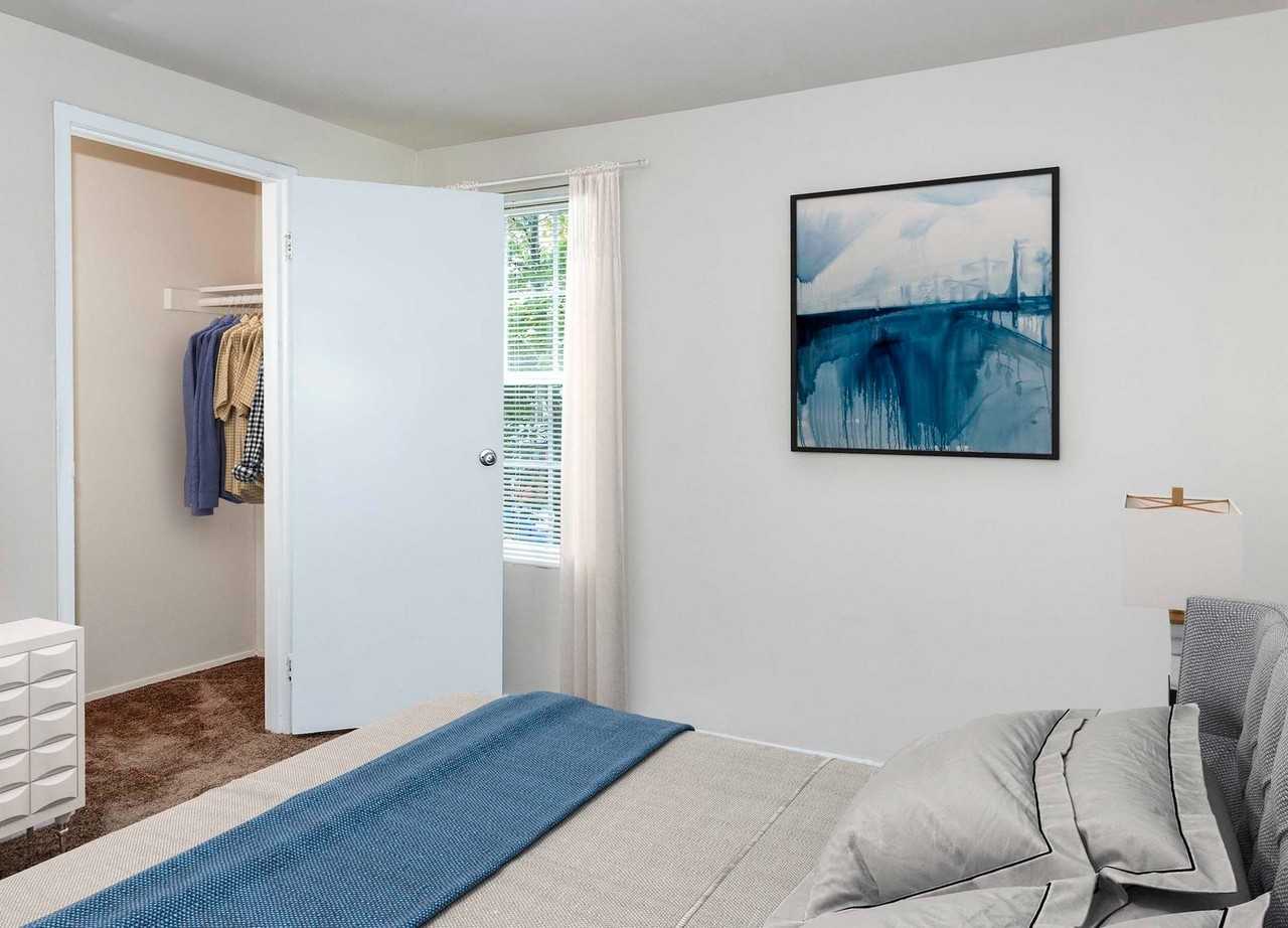 Riverview Townhomes - Photo 6 of 18