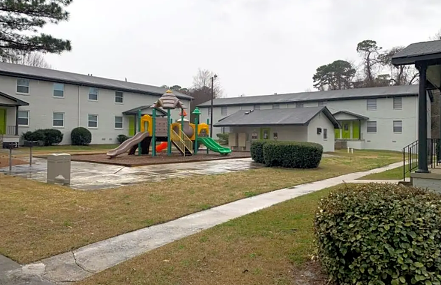 Centry on Main - Photo 5 of 20