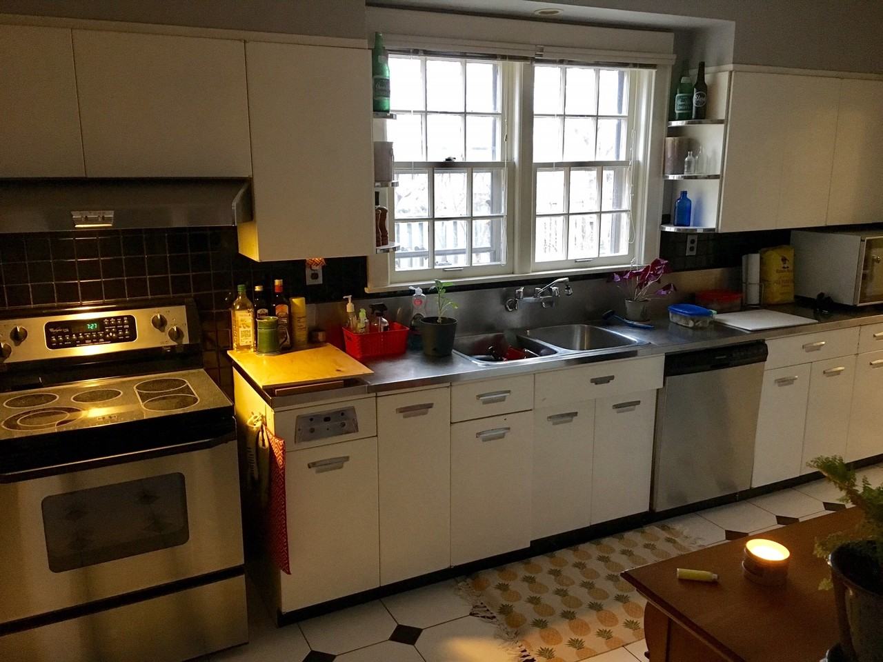 197 Homestead - Photo 2 of 11