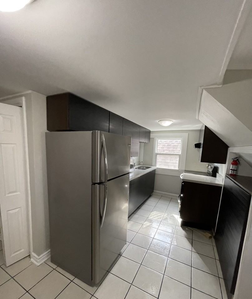 5 Cumberland Ave - Photo 2 of 13