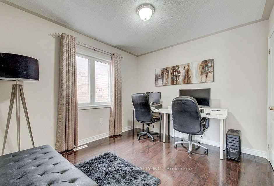 67 Woodbury Crescent ## - Photo 2 of 6