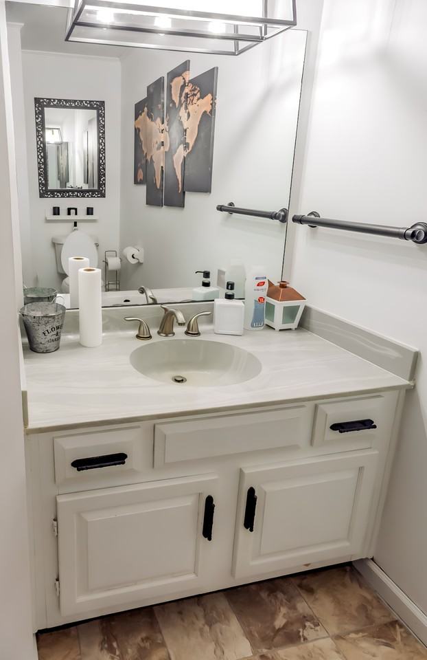 Hofstra Ct - Photo 3 of 11