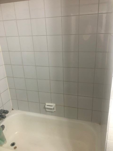 King and Walnut - Photo 3 of 9