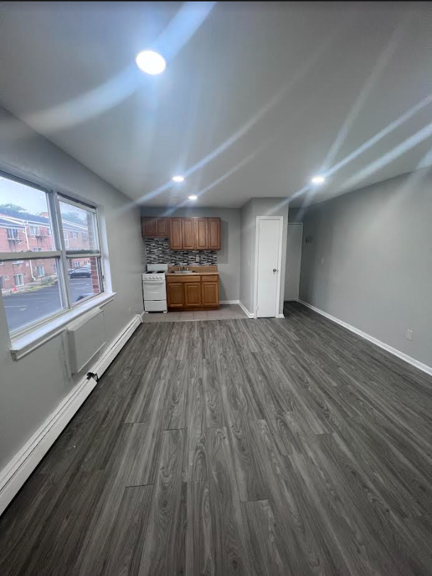 378-404 Stuyvesant Avenue #396-21 - Photo 3 of 4