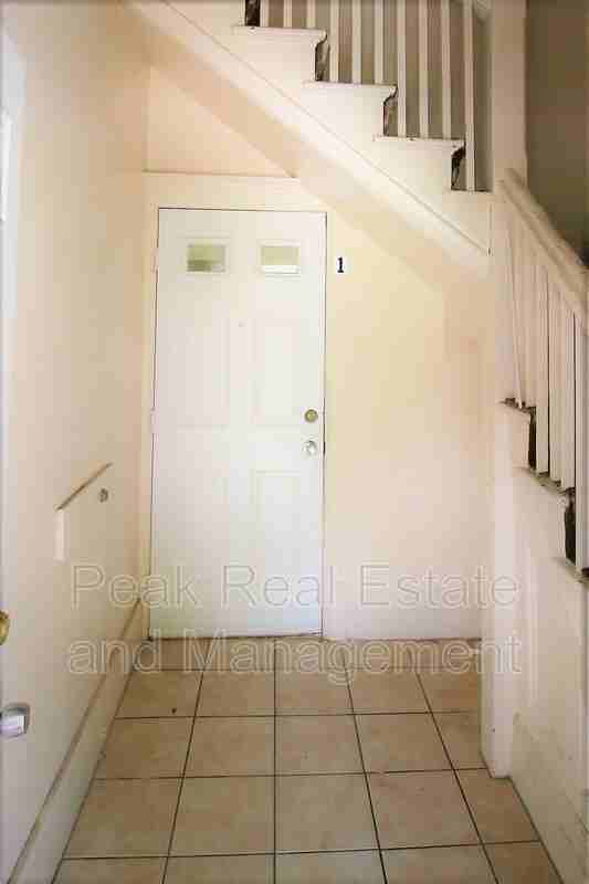 855 Alexander St Se