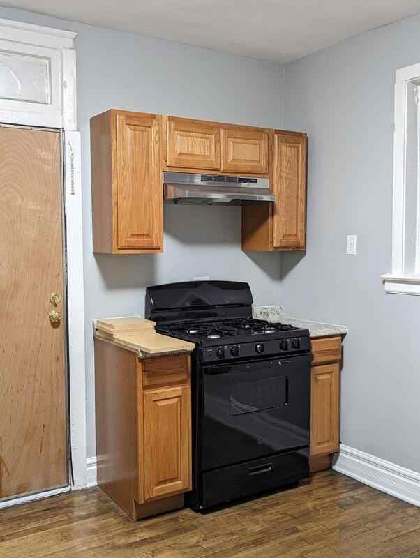 1741 W 80th St - Photo 2 of 9