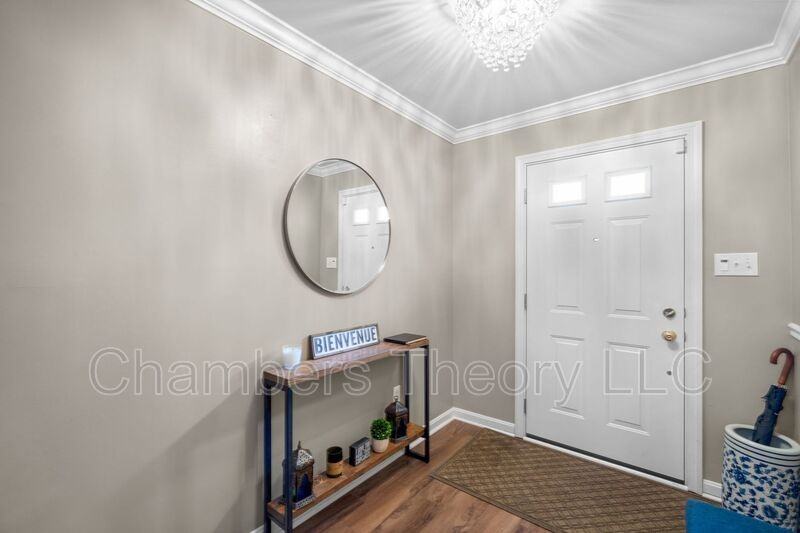 724 W Glebe Rd - Photo 2 of 46