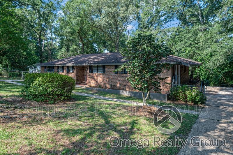 1913 Forest Oaks Dr W - Photo 5 of 44