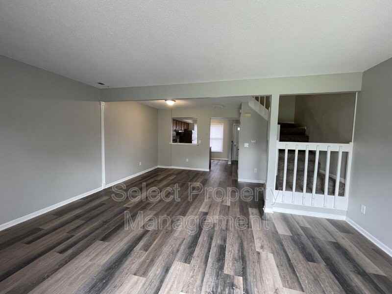 5434 Evard Rd - Photo 2 of 16