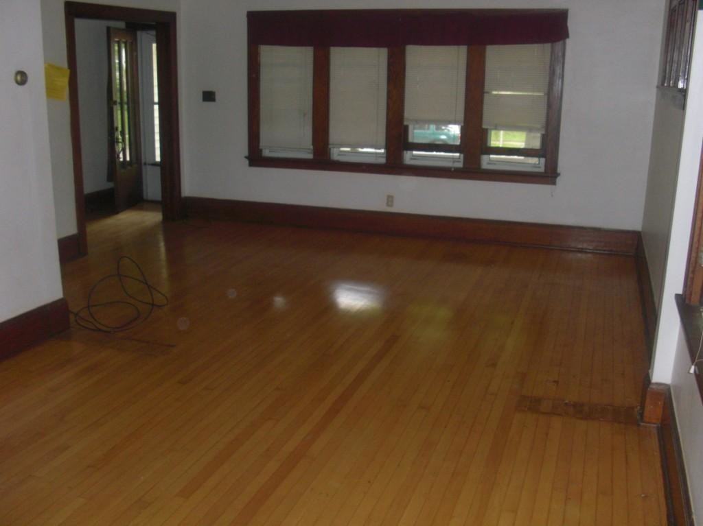 3133 N Newhall St #3133LOWER - Photo 2 of 5