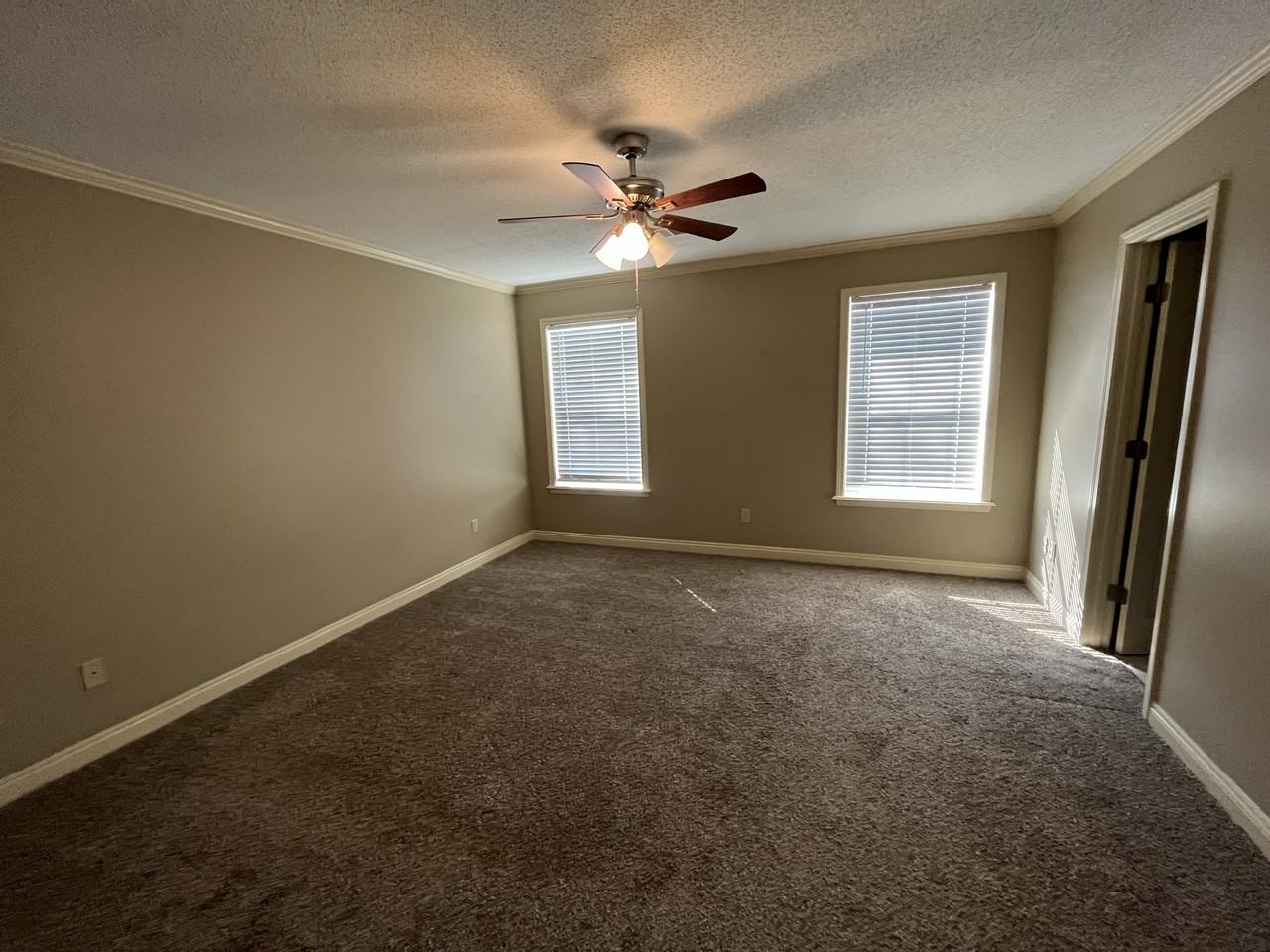 211 Rodney Guthrie Dr #1 - Photo 5 of 12