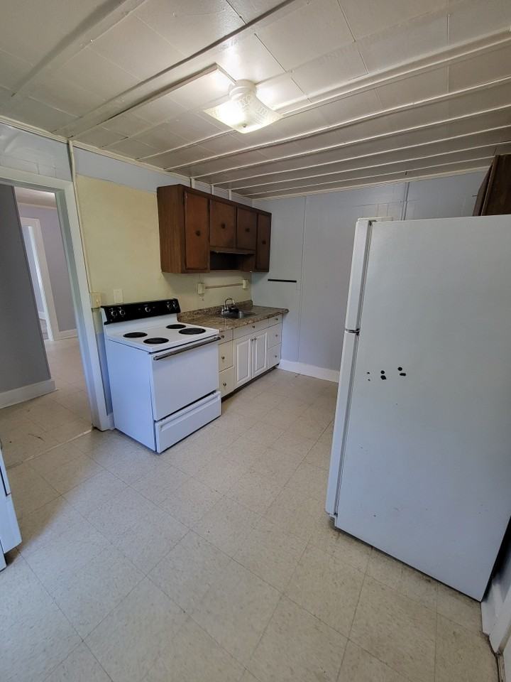 519A S Raleigh St #1 - Photo 4 of 8